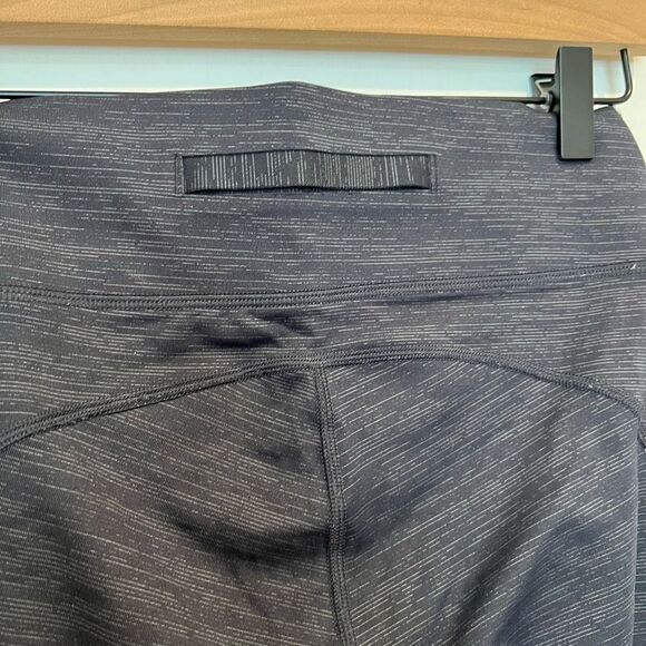 Outdoor Voices Tech Sweat Compression Tights Size S - Picture 4 of 6